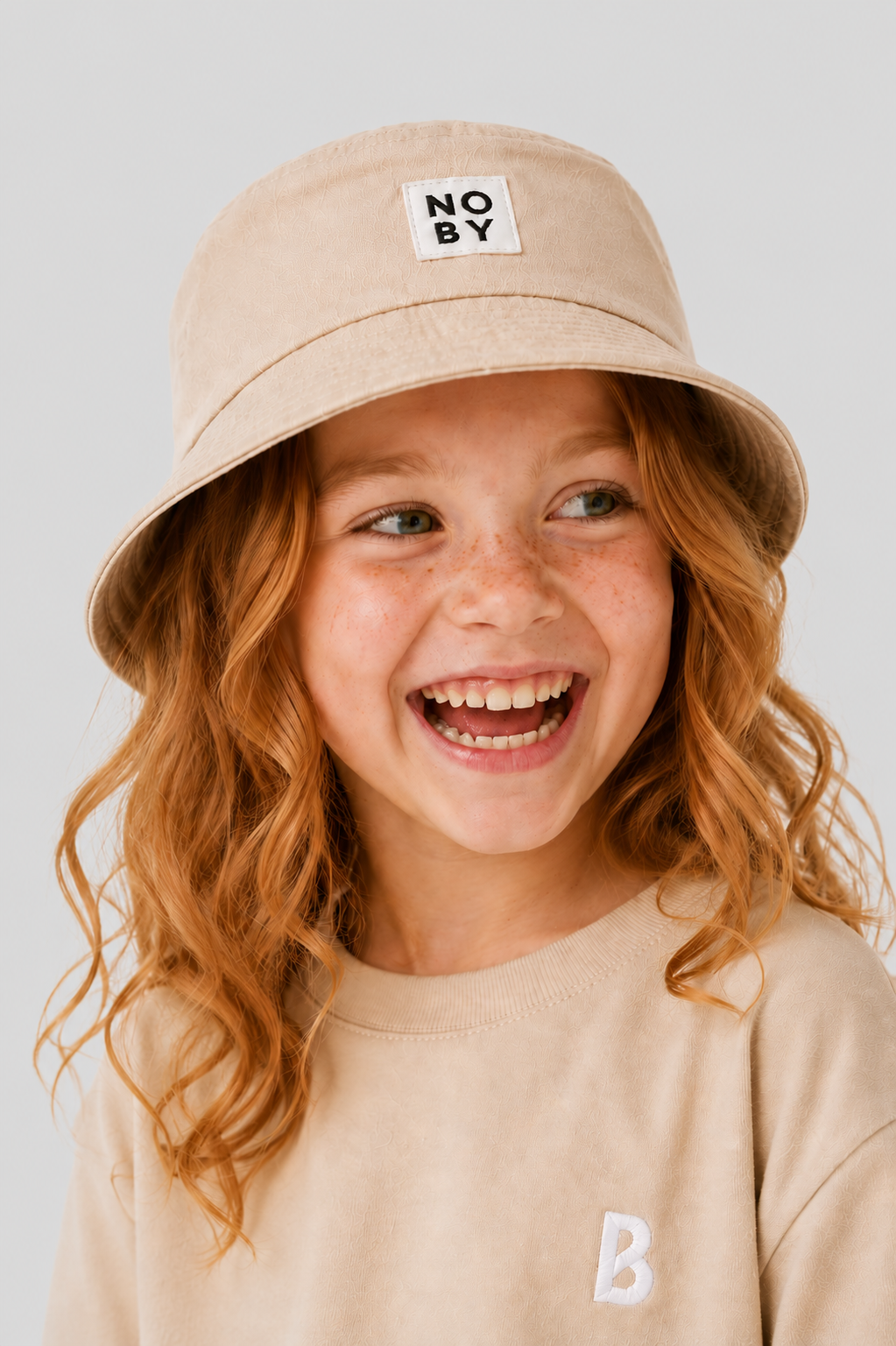 Bucket hat